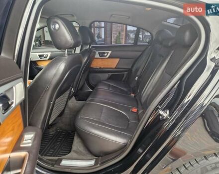 Черный Ягуар ХФ, объемом двигателя 2.2 л и пробегом 269 тыс. км за 14800 $, фото 45 на Automoto.ua