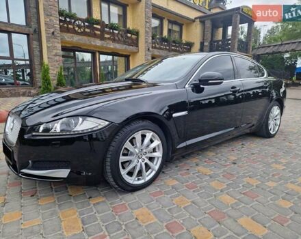 Черный Ягуар ХФ, объемом двигателя 2.2 л и пробегом 269 тыс. км за 13999 $, фото 8 на Automoto.ua