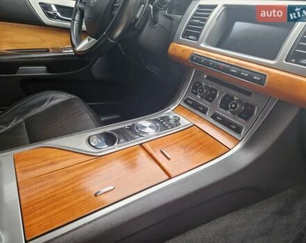 Черный Ягуар ХФ, объемом двигателя 2.2 л и пробегом 269 тыс. км за 13999 $, фото 37 на Automoto.ua