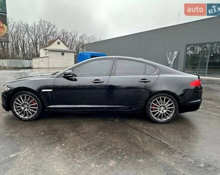 Черный Ягуар ХФ, объемом двигателя 2.97 л и пробегом 282 тыс. км за 9500 $, фото 3 на Automoto.ua