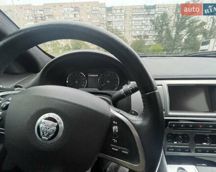 Черный Ягуар ХФ, объемом двигателя 3 л и пробегом 70 тыс. км за 17000 $, фото 32 на Automoto.ua