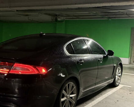 Черный Ягуар ХФ, объемом двигателя 3 л и пробегом 89 тыс. км за 14700 $, фото 4 на Automoto.ua