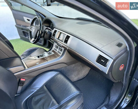 Чорний Ягуар ХФ, об'ємом двигуна 2.18 л та пробігом 208 тис. км за 12999 $, фото 42 на Automoto.ua