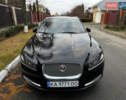 Черный Ягуар ХФ, объемом двигателя 2.18 л и пробегом 147 тыс. км за 10700 $, фото 8 на Automoto.ua