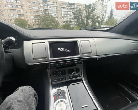 Черный Ягуар ХФ, объемом двигателя 3 л и пробегом 70 тыс. км за 17000 $, фото 33 на Automoto.ua