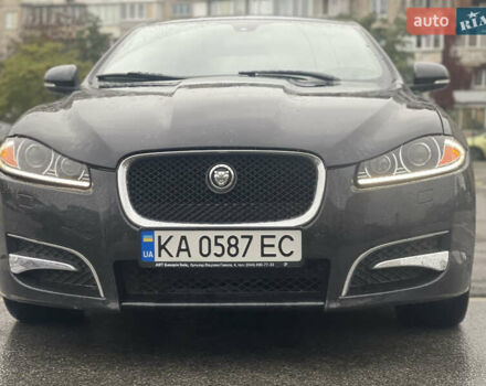 Черный Ягуар ХФ, объемом двигателя 3 л и пробегом 70 тыс. км за 17000 $, фото 7 на Automoto.ua