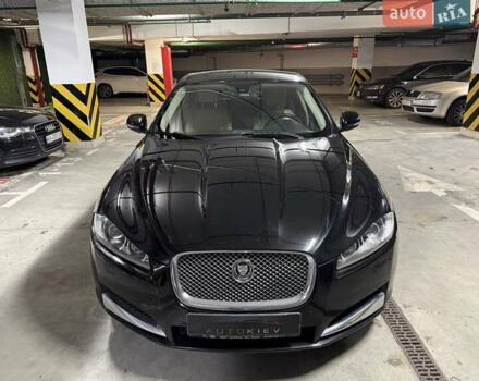 Черный Ягуар ХФ, объемом двигателя 2 л и пробегом 190 тыс. км за 10800 $, фото 2 на Automoto.ua