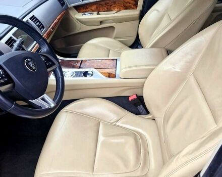 Черный Ягуар ХФ, объемом двигателя 2 л и пробегом 129 тыс. км за 16200 $, фото 12 на Automoto.ua