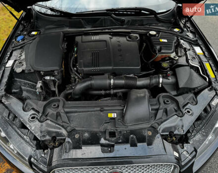 Черный Ягуар ХФ, объемом двигателя 2.18 л и пробегом 147 тыс. км за 10700 $, фото 27 на Automoto.ua