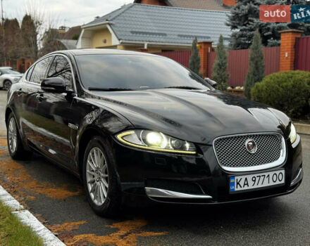 Черный Ягуар ХФ, объемом двигателя 2.18 л и пробегом 147 тыс. км за 10700 $, фото 1 на Automoto.ua