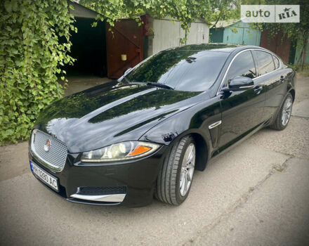 Чорний Ягуар ХФ, об'ємом двигуна 2 л та пробігом 124 тис. км за 15000 $, фото 17 на Automoto.ua