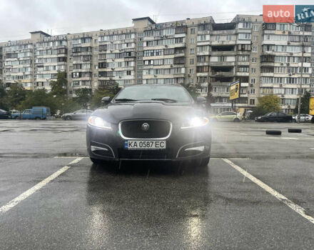 Черный Ягуар ХФ, объемом двигателя 3 л и пробегом 70 тыс. км за 17000 $, фото 8 на Automoto.ua