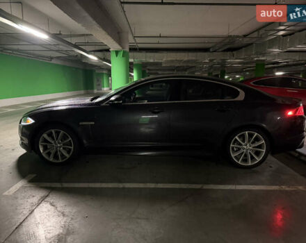 Черный Ягуар ХФ, объемом двигателя 3 л и пробегом 89 тыс. км за 14700 $, фото 2 на Automoto.ua