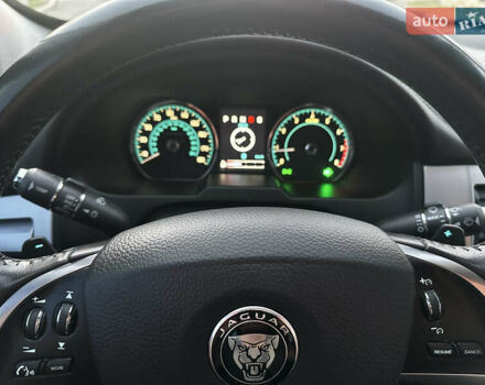 Черный Ягуар ХФ, объемом двигателя 3 л и пробегом 94 тыс. км за 12999 $, фото 15 на Automoto.ua