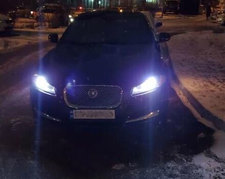 Чорний Ягуар ХФ, об'ємом двигуна 3 л та пробігом 103 тис. км за 19800 $, фото 2 на Automoto.ua