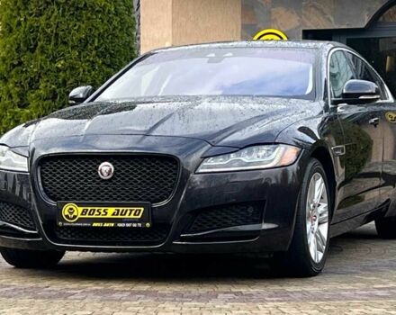 Черный Ягуар ХФ, объемом двигателя 3 л и пробегом 177 тыс. км за 16750 $, фото 2 на Automoto.ua