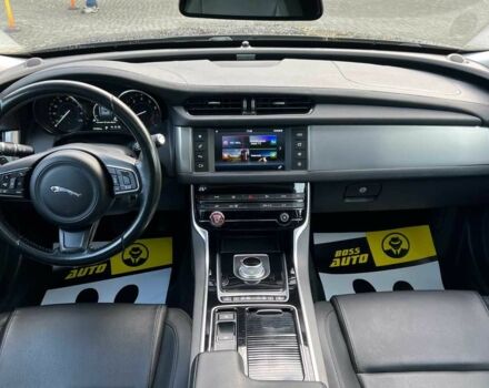 Черный Ягуар ХФ, объемом двигателя 3 л и пробегом 177 тыс. км за 16750 $, фото 11 на Automoto.ua