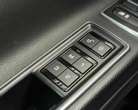 Черный Ягуар ХФ, объемом двигателя 3 л и пробегом 177 тыс. км за 16750 $, фото 18 на Automoto.ua