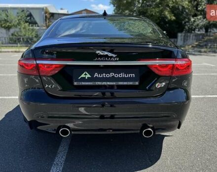 Черный Ягуар ХФ, объемом двигателя 3 л и пробегом 107 тыс. км за 16200 $, фото 6 на Automoto.ua