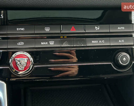 Чорний Ягуар ХФ, об'ємом двигуна 3 л та пробігом 177 тис. км за 16750 $, фото 15 на Automoto.ua