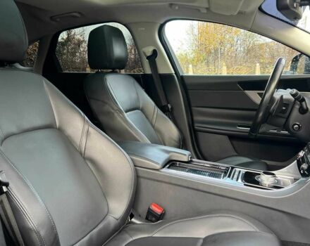 Черный Ягуар ХФ, объемом двигателя 3 л и пробегом 177 тыс. км за 16750 $, фото 19 на Automoto.ua