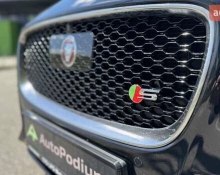 Черный Ягуар ХФ, объемом двигателя 3 л и пробегом 107 тыс. км за 16200 $, фото 15 на Automoto.ua