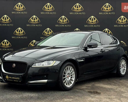 Черный Ягуар ХФ, объемом двигателя 2 л и пробегом 113 тыс. км за 17600 $, фото 2 на Automoto.ua