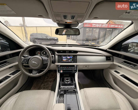 Черный Ягуар ХФ, объемом двигателя 3 л и пробегом 148 тыс. км за 18700 $, фото 15 на Automoto.ua