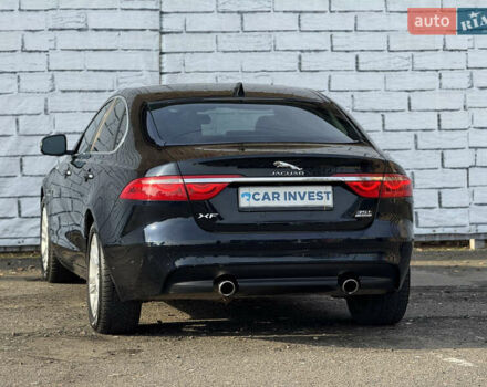 Черный Ягуар ХФ, объемом двигателя 3 л и пробегом 181 тыс. км за 17500 $, фото 16 на Automoto.ua