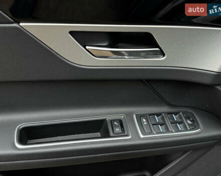 Черный Ягуар ХФ, объемом двигателя 2 л и пробегом 113 тыс. км за 17600 $, фото 14 на Automoto.ua