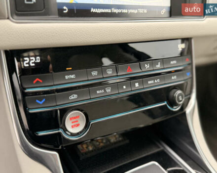 Черный Ягуар ХФ, объемом двигателя 3 л и пробегом 148 тыс. км за 18700 $, фото 26 на Automoto.ua