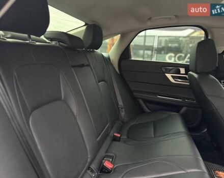 Черный Ягуар ХФ, объемом двигателя 2 л и пробегом 158 тыс. км за 15900 $, фото 36 на Automoto.ua