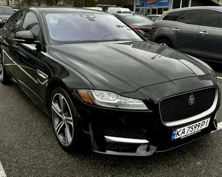 Черный Ягуар ХФ, объемом двигателя 2 л и пробегом 195 тыс. км за 18200 $, фото 1 на Automoto.ua