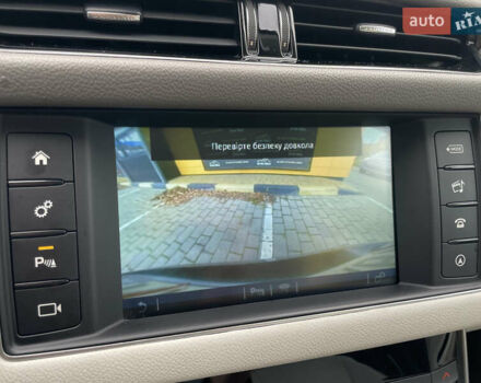 Чорний Ягуар ХФ, об'ємом двигуна 3 л та пробігом 71 тис. км за 17000 $, фото 12 на Automoto.ua