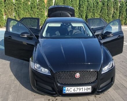 Чорний Ягуар ХФ, об'ємом двигуна 2 л та пробігом 175 тис. км за 20000 $, фото 1 на Automoto.ua