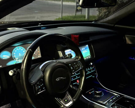 Черный Ягуар ХФ, объемом двигателя 2 л и пробегом 98 тыс. км за 19999 $, фото 12 на Automoto.ua