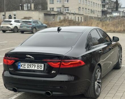 Черный Ягуар ХФ, объемом двигателя 2 л и пробегом 137 тыс. км за 18500 $, фото 2 на Automoto.ua
