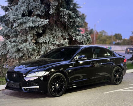 Черный Ягуар ХФ, объемом двигателя 2 л и пробегом 98 тыс. км за 19999 $, фото 2 на Automoto.ua