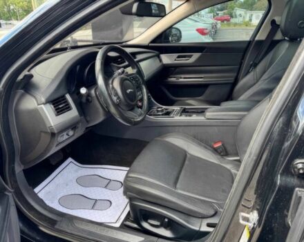 Ягуар ХФ 2017 в Одессе на Automoto.ua Черный Ягуар ХФ, объемом двигателя 3 л и пробегом 56 тыс. км за 4500 $, фото 6 на Automoto.ua