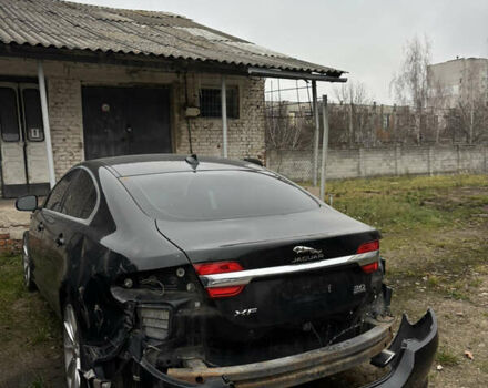 Черный Ягуар ХФ, объемом двигателя 3 л и пробегом 150 тыс. км за 8000 $, фото 2 на Automoto.ua