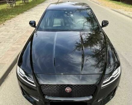 Черный Ягуар ХФ, объемом двигателя 2 л и пробегом 95 тыс. км за 15500 $, фото 1 на Automoto.ua