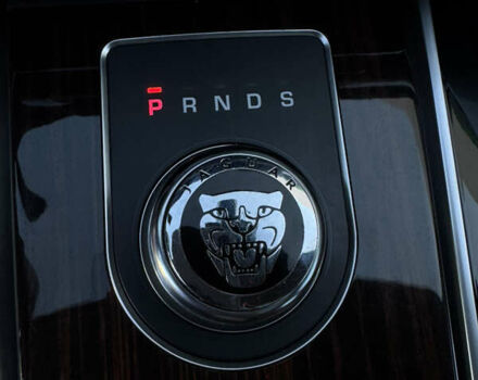 Черный Ягуар ХФ, объемом двигателя 2 л и пробегом 100 тыс. км за 26000 $, фото 31 на Automoto.ua