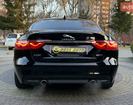 Черный Ягуар ХФ, объемом двигателя 0 л и пробегом 124 тыс. км за 20500 $, фото 5 на Automoto.ua