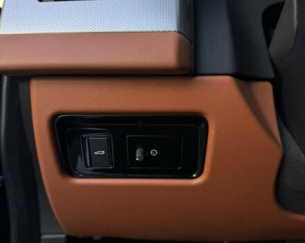 Черный Ягуар ХФ, объемом двигателя 2 л и пробегом 100 тыс. км за 26000 $, фото 35 на Automoto.ua