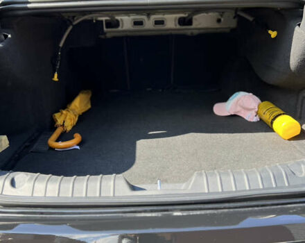 Чорний Ягуар ХФ, об'ємом двигуна 2 л та пробігом 79 тис. км за 23999 $, фото 9 на Automoto.ua