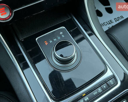 Черный Ягуар ХФ, объемом двигателя 0 л и пробегом 124 тыс. км за 20500 $, фото 15 на Automoto.ua