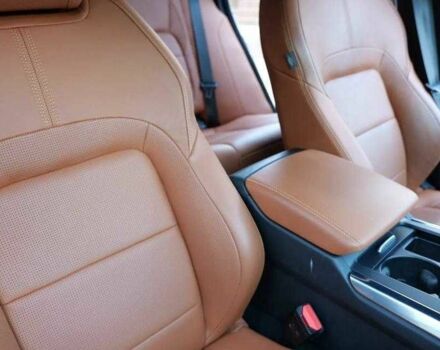 Черный Ягуар ХФ, объемом двигателя 2 л и пробегом 36 тыс. км за 28000 $, фото 13 на Automoto.ua