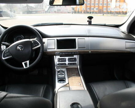 Черный Ягуар ХФ, объемом двигателя 2.18 л и пробегом 280 тыс. км за 13500 $, фото 7 на Automoto.ua