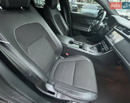 Черный Ягуар ХФ, объемом двигателя 2 л и пробегом 92 тыс. км за 26200 $, фото 32 на Automoto.ua