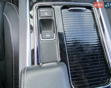 Чорний Ягуар ХФ, об'ємом двигуна 2 л та пробігом 91 тис. км за 26999 $, фото 38 на Automoto.ua